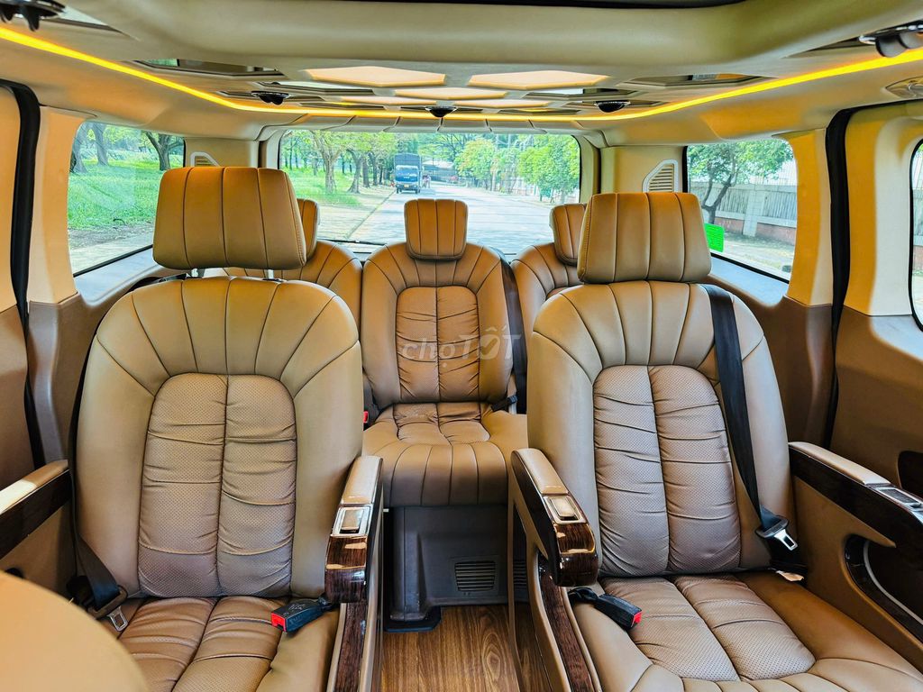 Ford Tourneo Limousine 2020 - 72000 km - Xe XHĐ. Mua bán Ô tô tại Quận Tân Phú Tp Hồ Chí Minh được đăng bởi Phạm Văn Thông hình 11