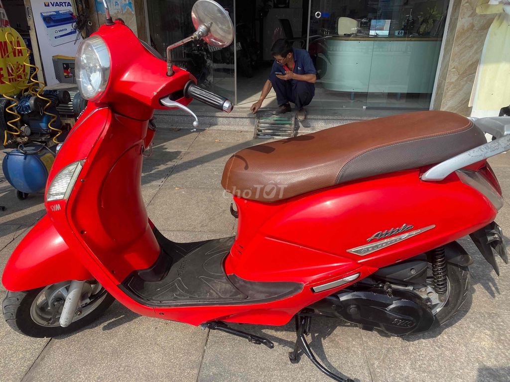 SYM Attila FI 2013 màu Đỏ. Mua bán Xe máy tại Quận Tân Phú Tp Hồ Chí Minh được đăng bởi Cửa hàng xe máy Nam Trang hình 2