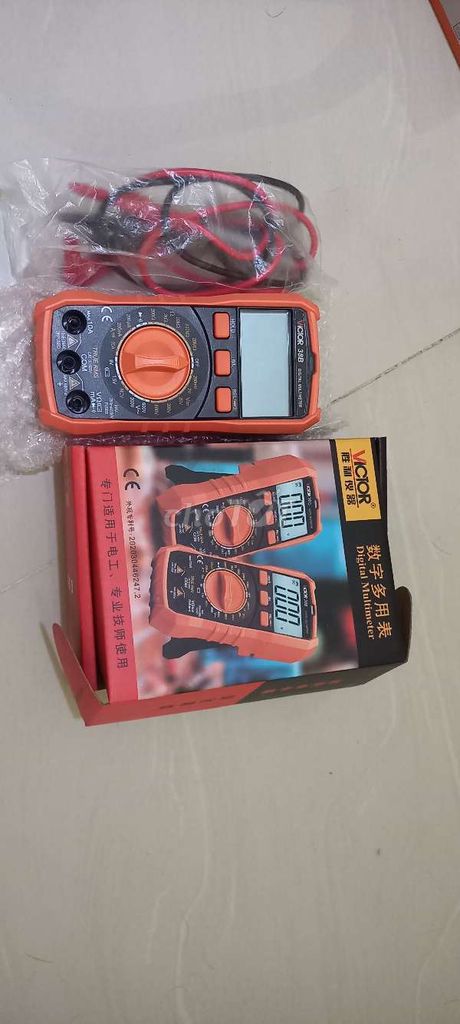 Đồng hồ đo điện tử Victor 38B. Mua bán Đồ chuyên dụng, Giống nuôi trồng tại Quận 8 Tp Hồ Chí Minh được đăng bởi Trần Tuấn Thành hình 1