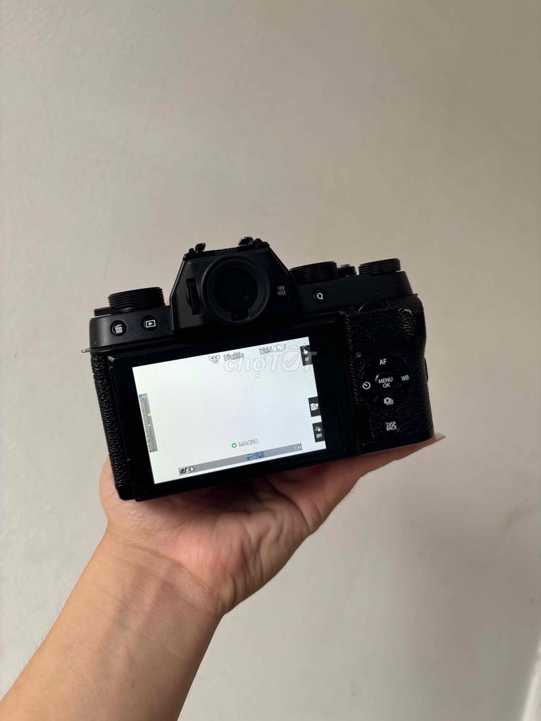 Máy ảnh Fujifilm X-T100 16-50mm Đen. Mua bán Máy ảnh, Máy quay tại Quận Đống Đa Hà Nội được đăng bởi Quân hình 1