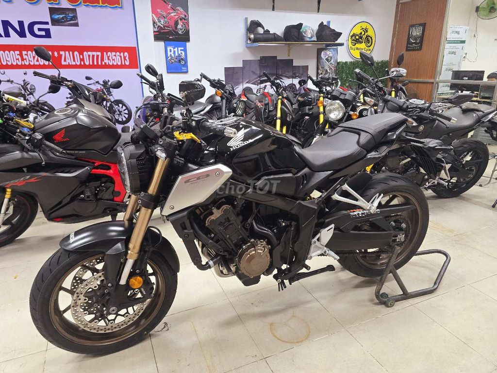 QUÝMOTOR CYCLE ĐÀ NẴNG, HONDA CB650R CÒN MỚI. Mua bán Xe máy tại Quận Thanh Khê Đà Nẵng được đăng bởi Quý Moto Cycle 21 điện biên phủ Đà Nẵng hình 1