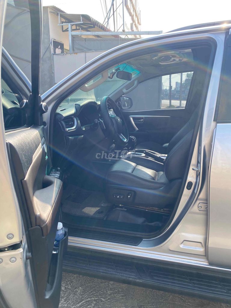 Toyota Fortuner 2019 Xăng Bạc. Mua bán Ô tô tại Huyện Xuân Lộc Đồng Nai được đăng bởi HIẾU hình 14