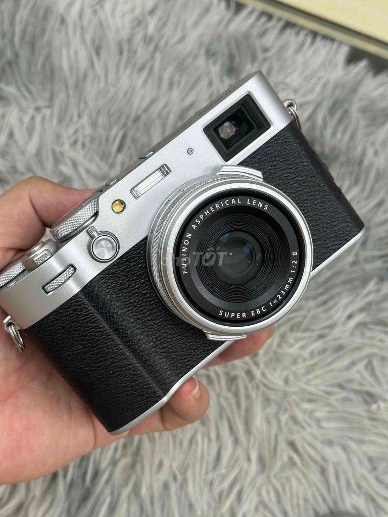 Máy ảnh Fujifilm X100VI Bạc 5500 shot đẹp 98%. Mua bán Máy ảnh, Máy quay tại Quận 5 Tp Hồ Chí Minh được đăng bởi Phan Thế Phong  hình 1