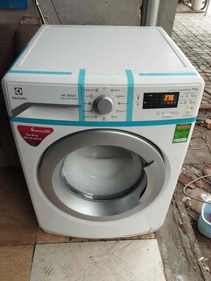 Bán máy Giặt Electrolux 9kg invecto