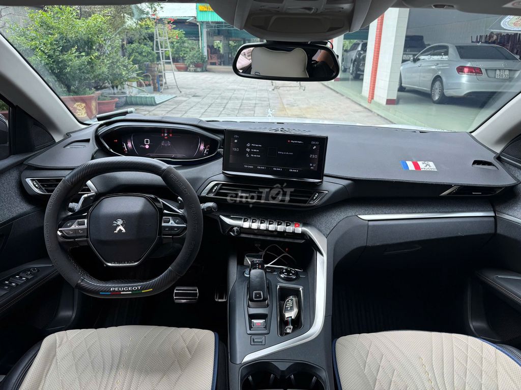 PEUGEOT 3008 2022 AL  24000 km CHÍNH CHỦ ĐẬP THÙNG. Mua bán Ô tô tại Quận 7 Tp Hồ Chí Minh được đăng bởi Trần Hữu Đức hình 11