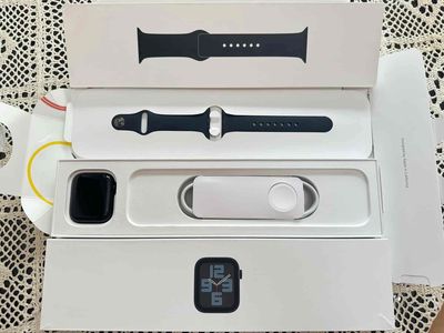 bán apple watch sr8:45 đen máy mới keng pin 100% c