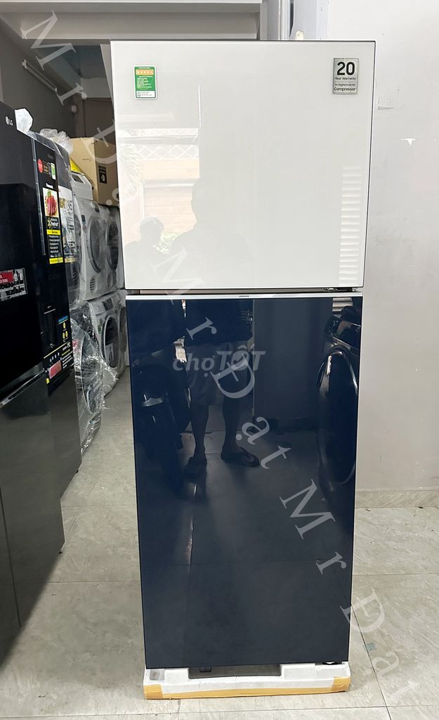 Tủ lạnh SAMSUNG Inverter 305L Bespoke. 𝐁𝐇: 𝟎𝟕/𝟐𝟎𝟐𝟔