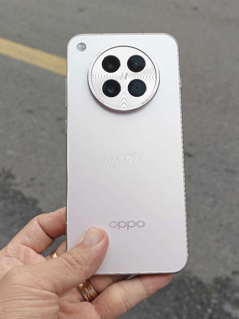 Oppo Find X8s 256GB Bạc 99%. Mua bán Điện thoại tại Quận Bình Tân Tp Hồ Chí Minh được đăng bởi Phạm Vôn hình 1