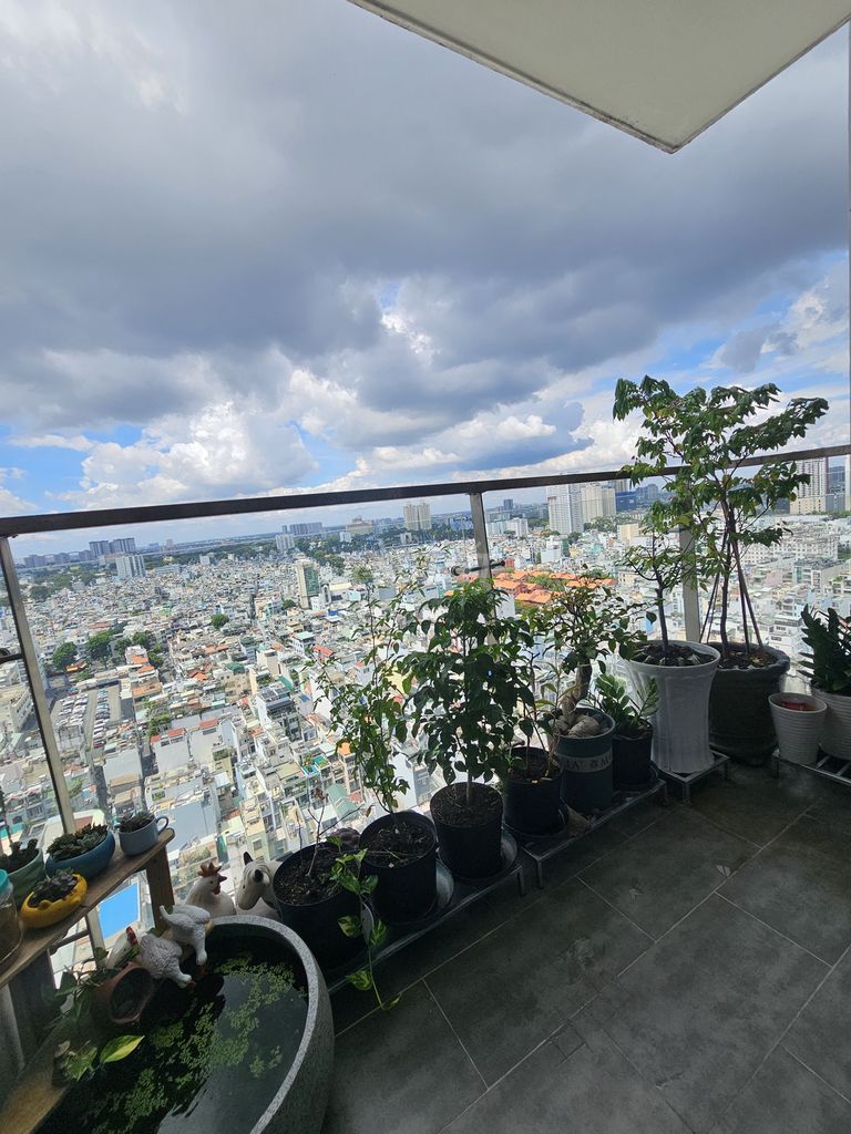 CHÍNH CHỦ CẦN BÁN CH RIVERA PARK -63M2 , 2PN.1WC VIEW CHILL CỰC ĐẸP
