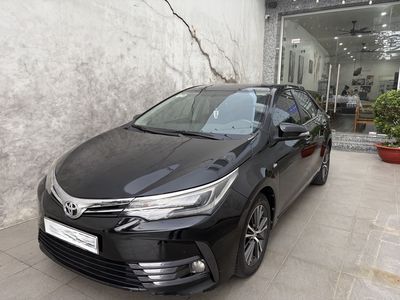 Toyota Altis 2.0V 183000km Lăn bánh 2018 Một chủ -