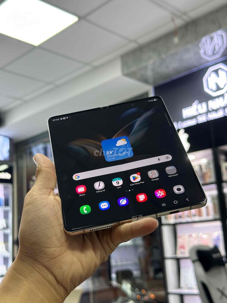 Samsung Galaxy ZFold 4 5G 512Gb Vàng. Mua bán Điện thoại tại Huyện Củ Chi Tp Hồ Chí Minh được đăng bởi Khang Hiếu Nhân hình 1