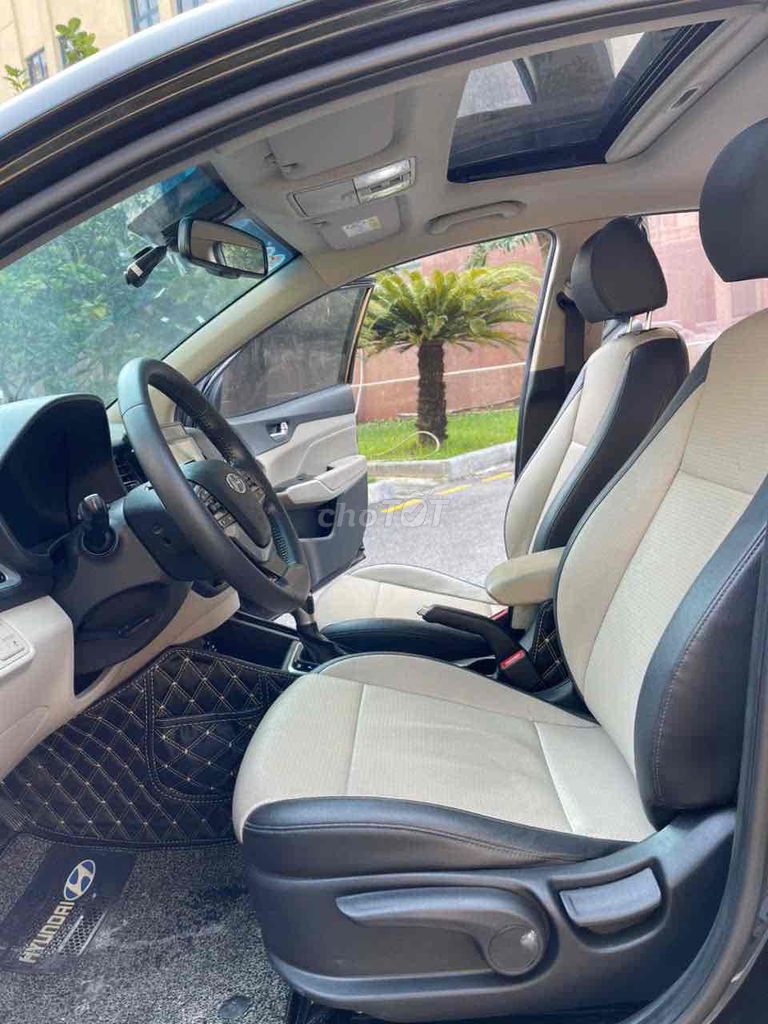 Hyundai Accent 2021 1.4 ATH màu đen , chính chủ. Mua bán Ô tô tại Quận Cầu Giấy Hà Nội được đăng bởi nguyen the huy hình 7