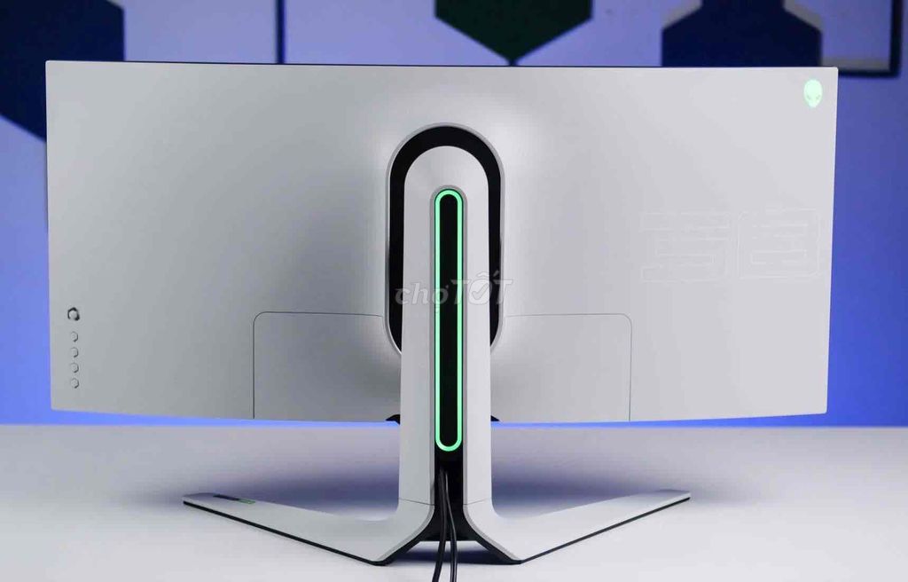 Màn hình Alienware 38in likenew giá sinh viên. Mua bán Phụ kiện (Màn hình, Chuột...) tại Quận 4 Tp Hồ Chí Minh được đăng bởi bin hình 3
