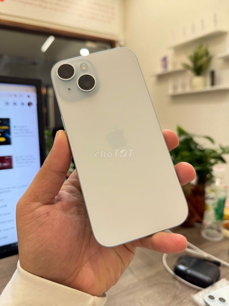 iPhone 15  Blue 99% - Giá HSSV - Hỗ Trợ Trả Góp. Mua bán Điện thoại tại Quận Thanh Xuân Hà Nội được đăng bởi Hiếu hình 1