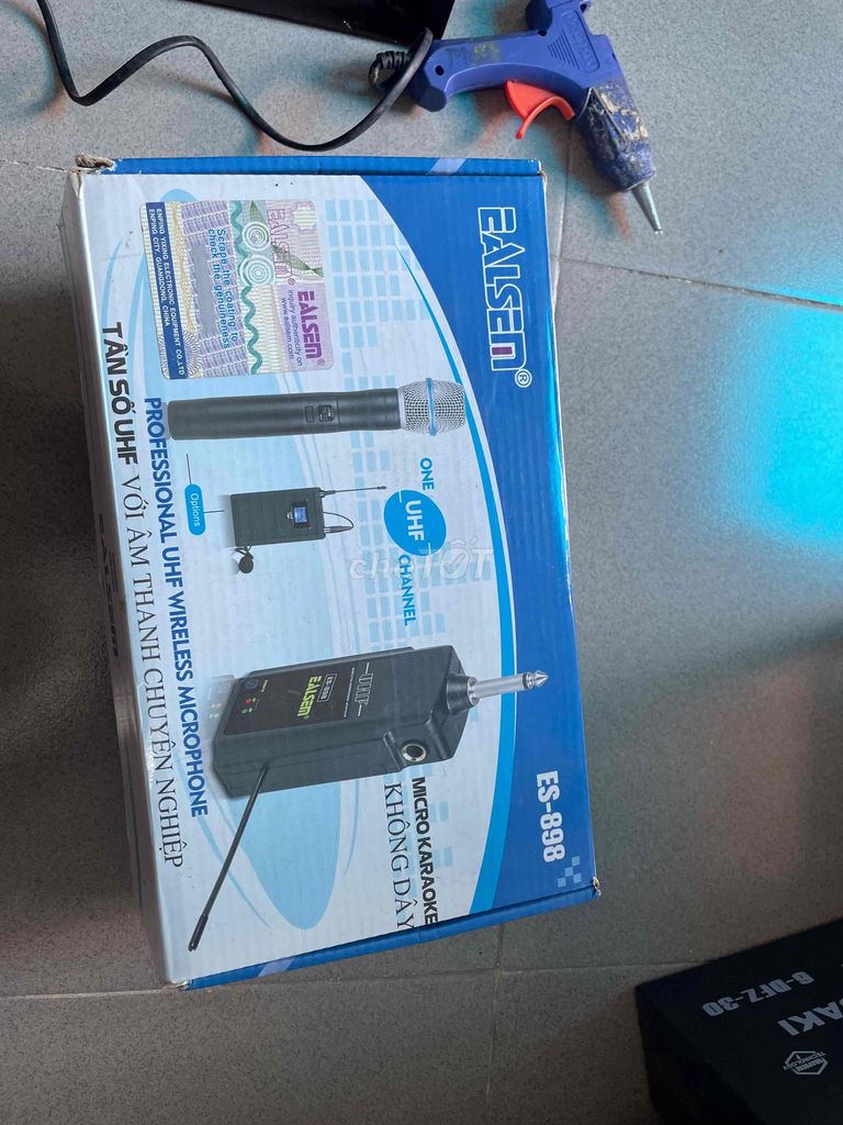 Micro không dây MQ Audio B518 Vàng. Mua bán Tivi, Âm thanh tại Quận 1 Tp Hồ Chí Minh được đăng bởi Nguyễn Hữu Có hình 1