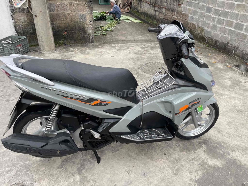 Cần bán ab 2016 máy zin. Mua bán Xe máy tại Quận Kiến An Hải Phòng được đăng bởi Đức Anh  hình 4