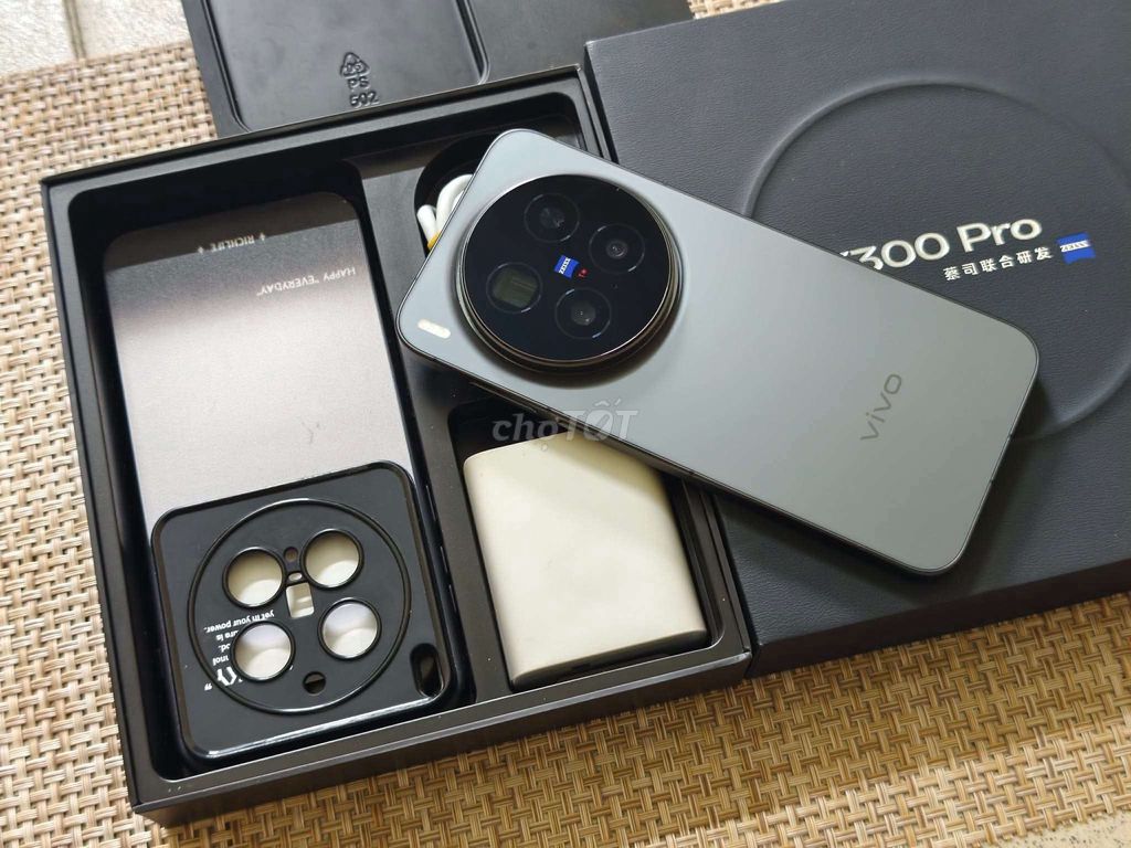 Vivo X300 Pro 256GB. Mua bán Điện thoại tại Quận Ngũ Hành Sơn Đà Nẵng được đăng bởi Mr L hình 1