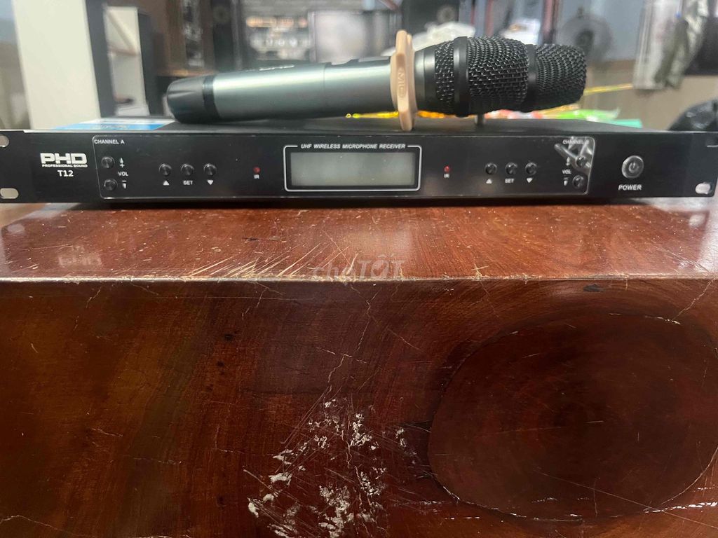 Bộ micro không dây PHD T12. Mua bán Tivi, Âm thanh tại Thành phố Huế Thừa Thiên Huế được đăng bởi Ngọc Duy Ngọc hình 1