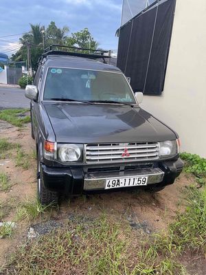 Mitsubishi Pajero giao lưu