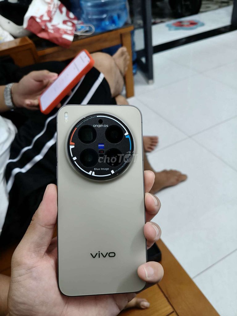 Vivo X300 Pro 256GB Xám Dimensity 9500. Mua bán Điện thoại tại Thành phố Đồng Xoài Bình Phước được đăng bởi Truong.. Đồng Phú hình 1