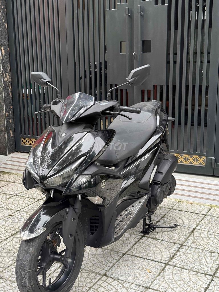 Yamaha Nvx 125 Smartkey - Nvx Đen bóng mới98% bs43. Mua bán Xe máy tại Quận Hải Châu Đà Nẵng được đăng bởi Lê vy  hình 4