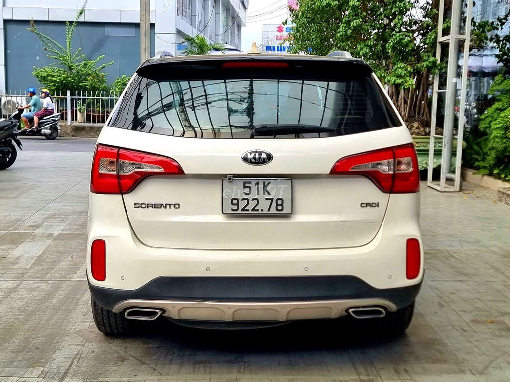 Kia Sorento Full dầu 2019, màu trắng, hỗ trợ góp.. Mua bán Ô tô tại Thành phố Thủ Đức Tp Hồ Chí Minh được đăng bởi Đức Hưng Siêu thị ô tô Thủ Đức hình 6