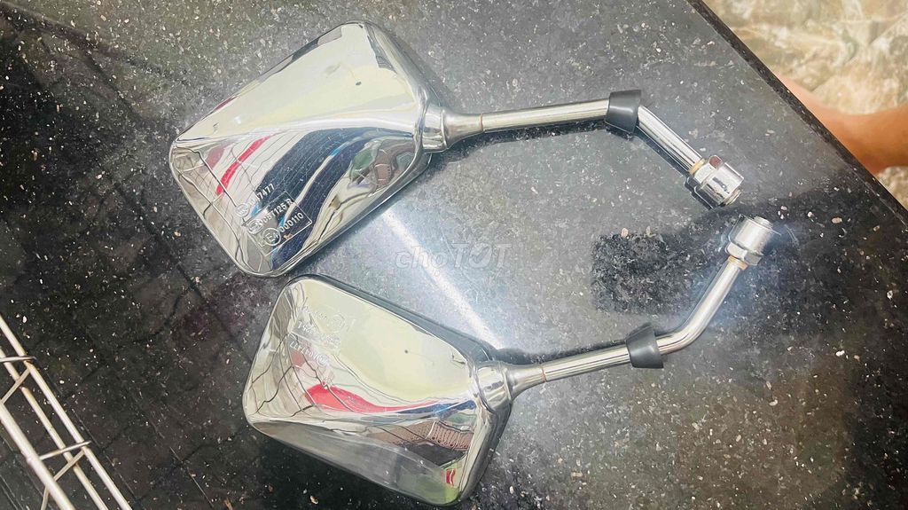 gương xe máy. Mua bán Phụ tùng xe tại Huyện An Lão Hải Phòng được đăng bởi Đỗ Gia hình 3