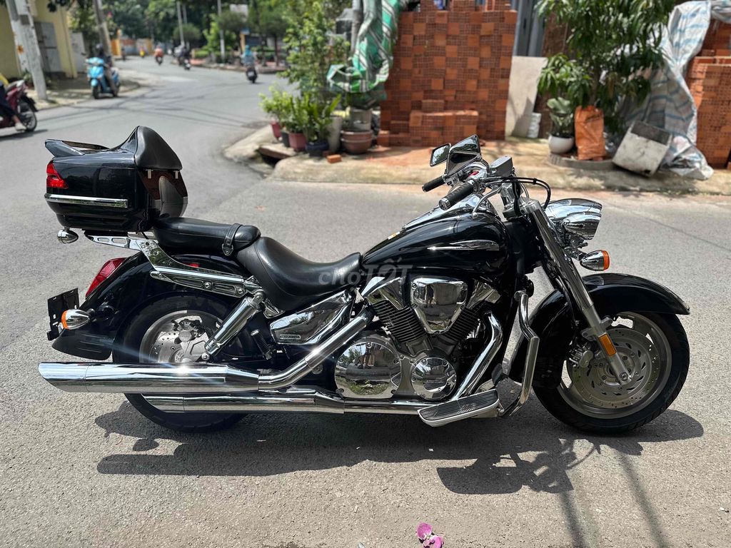 Honda VTX1300 nhập Mỹ 2007. Mua bán Xe máy tại Quận Gò Vấp Tp Hồ Chí Minh được đăng bởi Danh Phan 399 hình 1