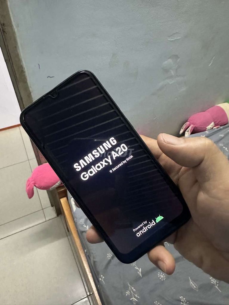 Samsung A20 Đen. Mua bán Điện thoại tại Thành phố Buôn Ma Thuột Đắk Lắk được đăng bởi HoangNguyen hình 1