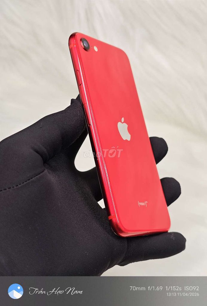 Apple iPhone SE 2020 64GB Đỏ 99%. Mua bán Điện thoại tại Quận 11 Tp Hồ Chí Minh được đăng bởi Trần Hạo Nam hình 1
