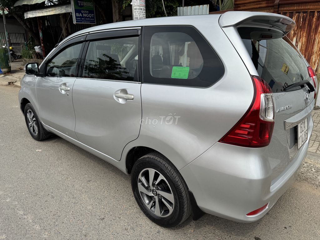 Toyota Avanza 2018 Số tự động Bạc. Mua bán Ô tô tại Quận Tân Phú Tp Hồ Chí Minh được đăng bởi Phước Hậu hình 4