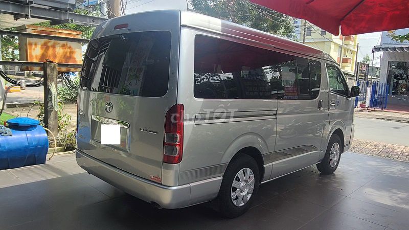 Xe Toyota Hiace 2010 Máy Xăng, Xe Lành Tính. Mua bán Ô tô tại Quận Gò Vấp Tp Hồ Chí Minh được đăng bởi Chợ Xe Cũ Giá Tốt hình 4