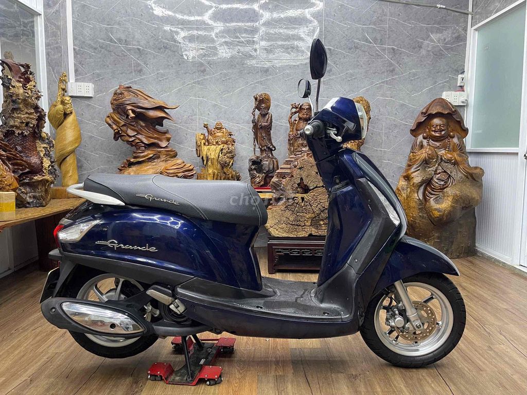 Yamaha Grande с документами, мотор работает отлично
