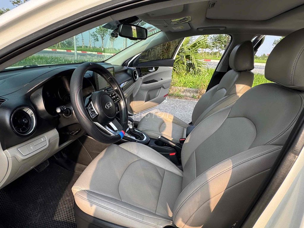 Kia Cerato 2021 1.6 AT LUXURY - 62000 km. Mua bán Ô tô tại Huyện Gia Lộc Hải Dương được đăng bởi Nhất Tín Ô Tô Hải Dương hình 9