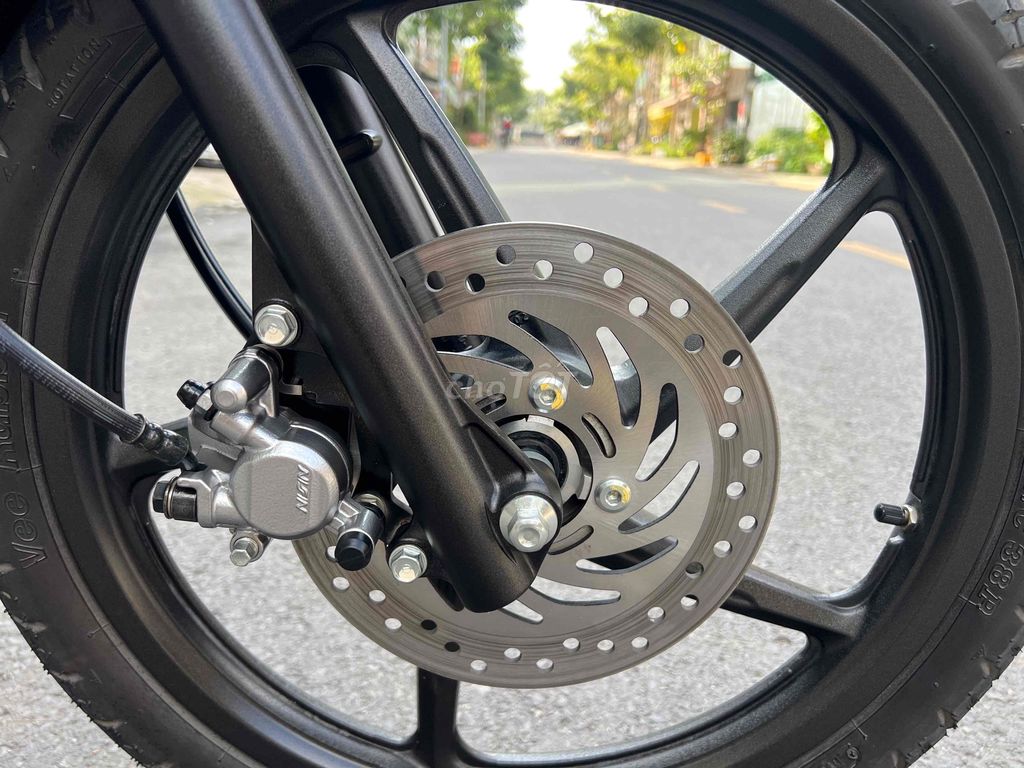 Honda Future FI 2024 Trắng Đỏ. Mua bán Xe máy tại Quận Ô Môn Cần Thơ được đăng bởi Huỳnh Thắng hình 12