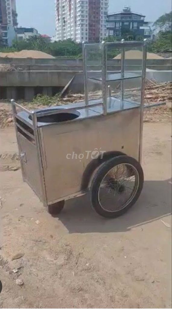 Xe đẩy bán hàng Inox Bạc Mới 100%. Mua bán Đồ chuyên dụng, Giống nuôi trồng tại Quận 12 Tp Hồ Chí Minh được đăng bởi Tracy Le hình 1