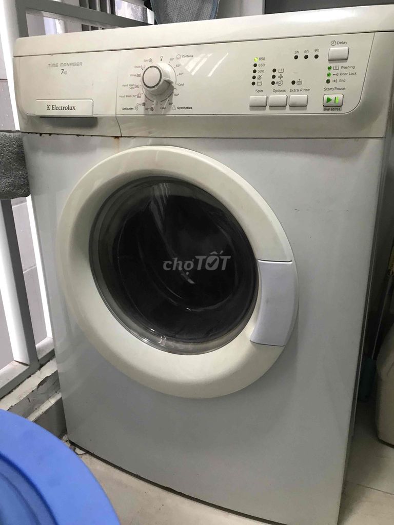 Máy giặt Electrolux EWF 85761 7kg. Mua bán Máy giặt tại Huyện Nhà Bè Tp Hồ Chí Minh được đăng bởi huy hình 1