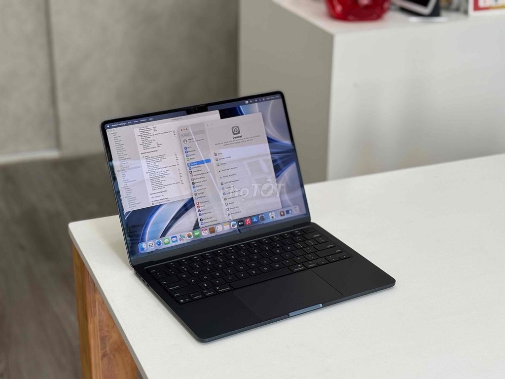 Apple MacBook Air M4 13 Midnight. Mua bán Laptop tại Quận 10 Tp Hồ Chí Minh được đăng bởi mạc thành hình 1