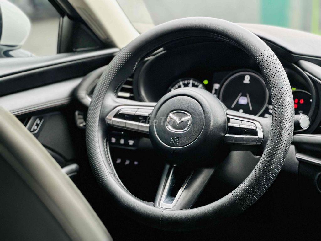 💯 MAZDA 3 LUXURY 2022 TRẮNG ĐẸP. Mua bán Ô tô tại Thành phố Thủ Đức Tp Hồ Chí Minh được đăng bởi Hứa Bửu hình 5