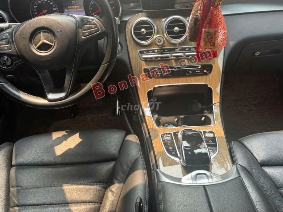 Mercedes Benz GLC 250 4Matic 2016 - 745 Triệu. Mua bán Ô tô tại Huyện Xuyên Mộc Bà Rịa - Vũng Tàu được đăng bởi Halee Will hình 4