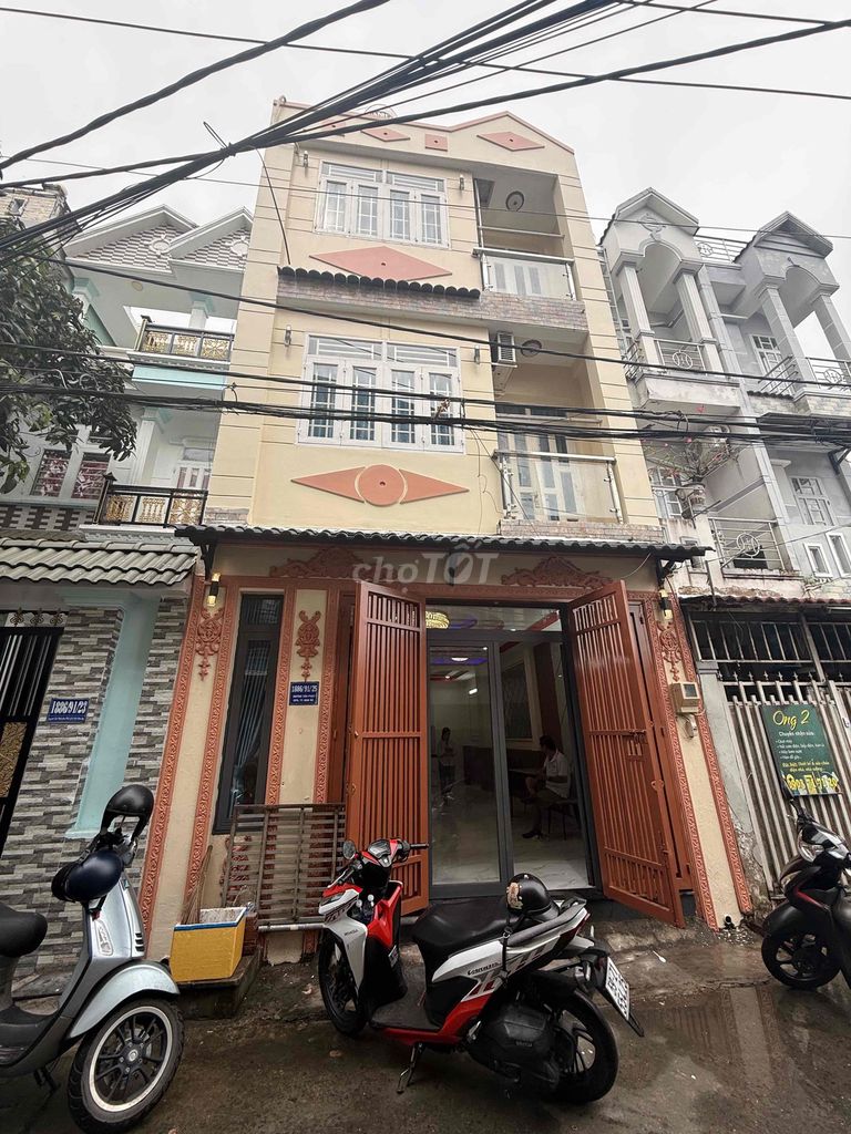 Аренда · 4 комн. · 60 м² · Huyện Nhà Bè, ул. Hẻm 1942 Huỳnh Tấn Phát