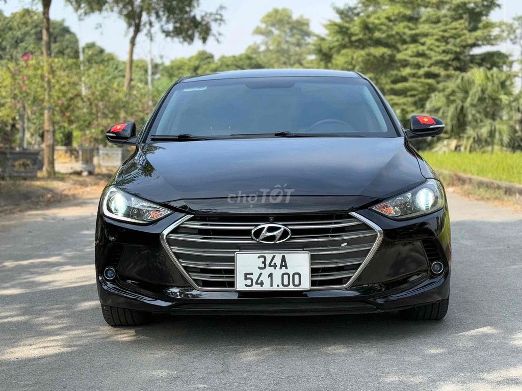 Hyundai Elantra 2017 1.6 MT - 90000 km. Mua bán Ô tô tại Huyện Gia Lộc Hải Dương được đăng bởi Nhất Tín Ô Tô Hải Dương hình 1