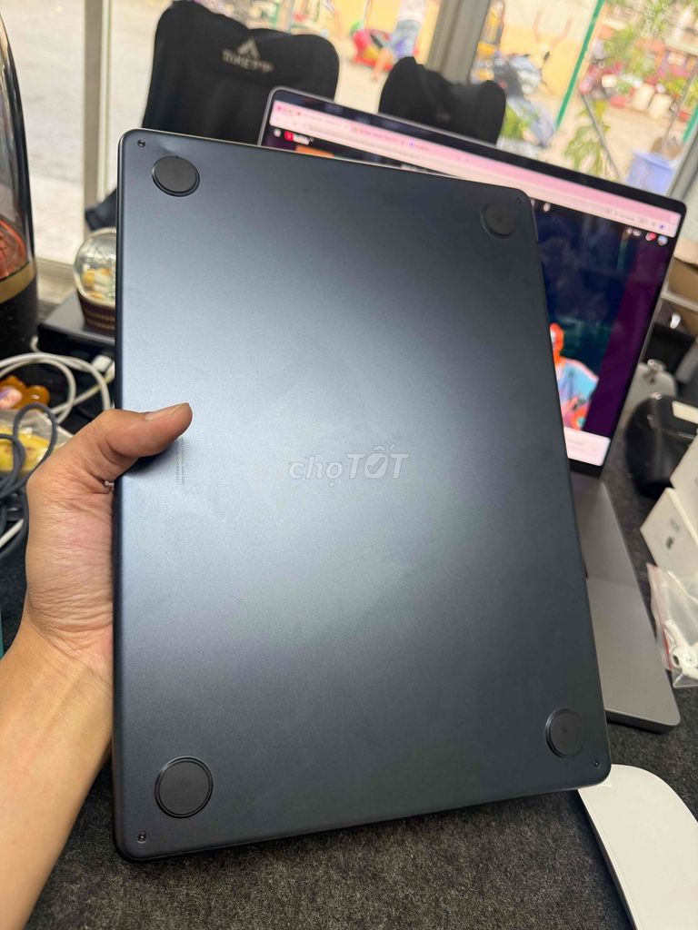 MacBook Air M2 8GB/256GB Xám 98%. Mua bán Laptop tại Quận Bình Thạnh Tp Hồ Chí Minh được đăng bởi Táo Care  hình 1
