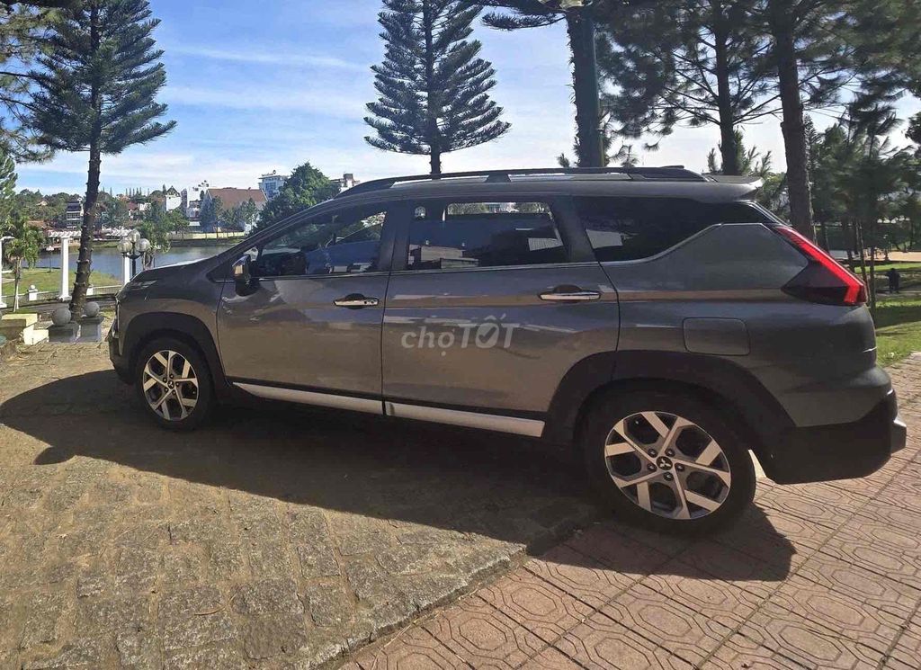 Mitsubishi Xpander Cross 2023 - 100000 km. Mua bán Ô tô tại Quận Tân Phú Tp Hồ Chí Minh được đăng bởi Vĩ  hình 5