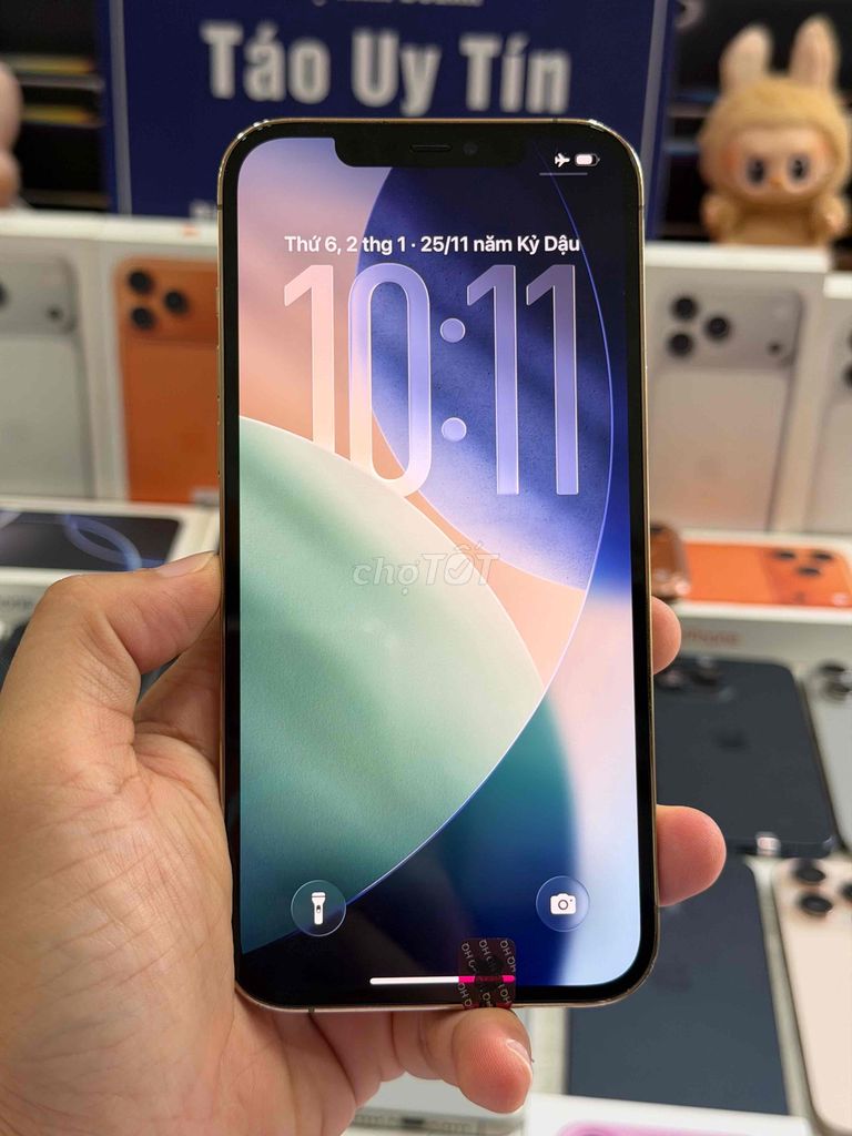 iPhone 12 Promax 128GB Vàng Gold Pin 100 Keng zin. Mua bán Điện thoại tại Thành phố Thủ Đức Tp Hồ Chí Minh được đăng bởi TonTrung Táo Uy Tín  hình 1