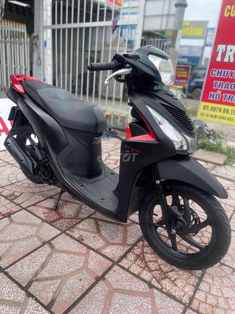 Honda Vision 2018 Đen nhám. Mua bán Xe máy tại Quận Cái Răng Cần Thơ được đăng bởi CẦM ĐỒ TRUNG TÍN  hình 3