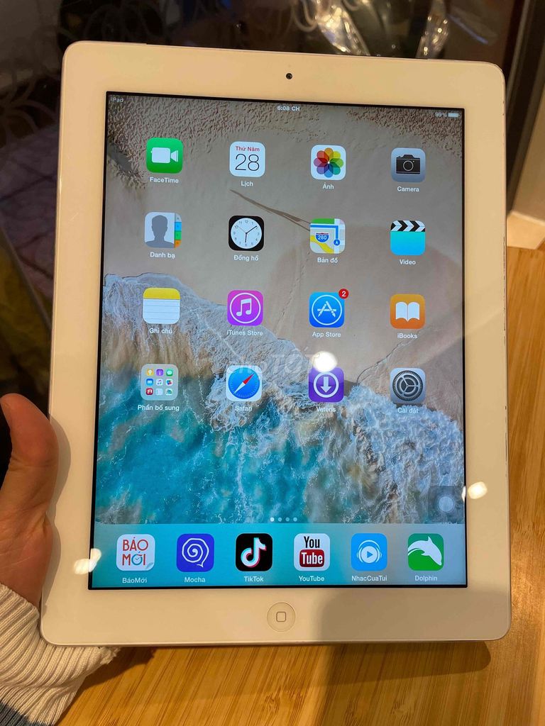 Apple iPad Gen 4 Bạc. Mua bán Máy tính bảng tại Quận 3 Tp Hồ Chí Minh được đăng bởi Thanh Thuỷ hình 1