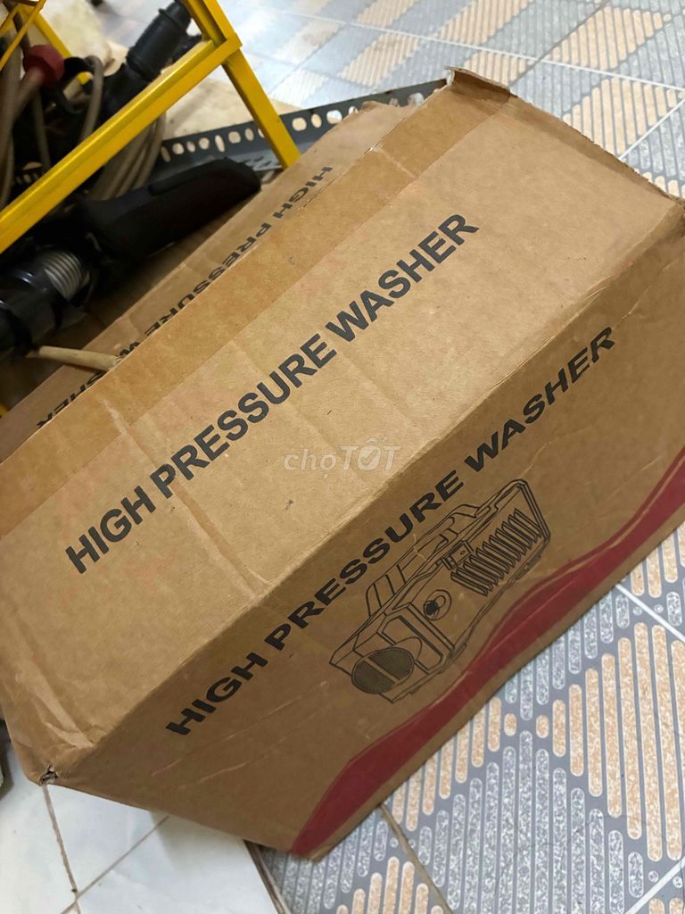 Máy rửa xe mới đầy đủ phụ kiện. Mua bán Đồ chuyên dụng, Giống nuôi trồng tại Quận Bình Thuỷ Cần Thơ được đăng bởi Tạp hoá Trà Nóc hình 1