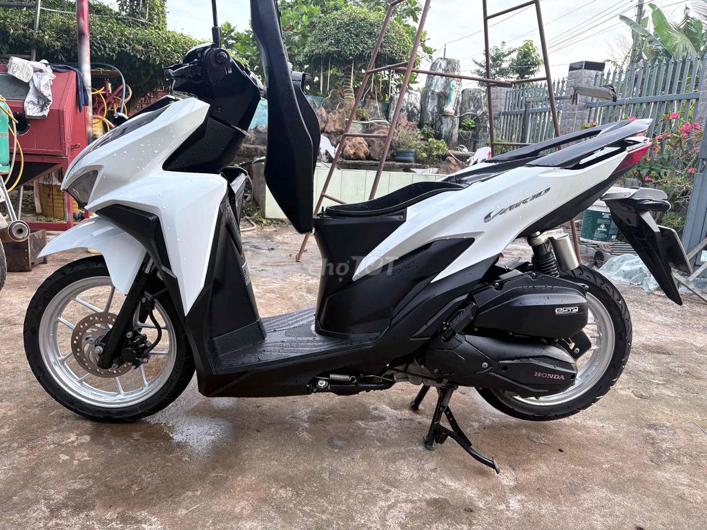 Honda Vario 125 2020 Trắng. Mua bán Xe máy tại Huyện Châu Đức Bà Rịa - Vũng Tàu được đăng bởi Chiến Chững Chạc hình 2