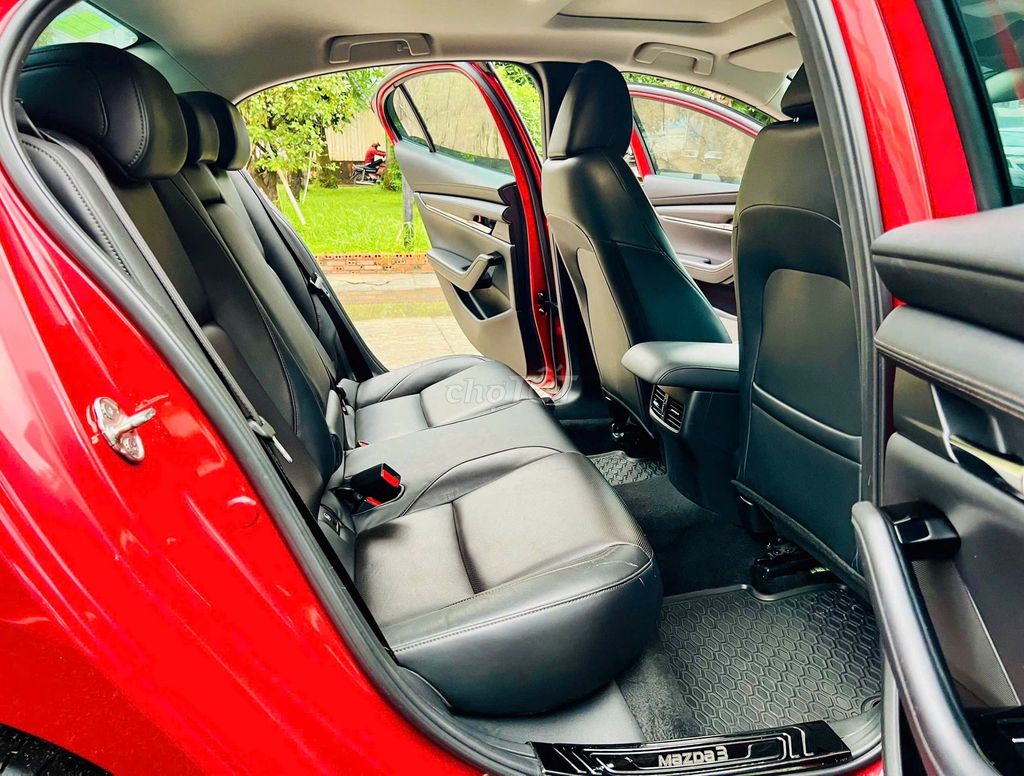 Mazda 3 2022 bản cao nhất cực mới. Mua bán Ô tô tại Quận 12 Tp Hồ Chí Minh được đăng bởi Nguyễn Thưởngka hình 8